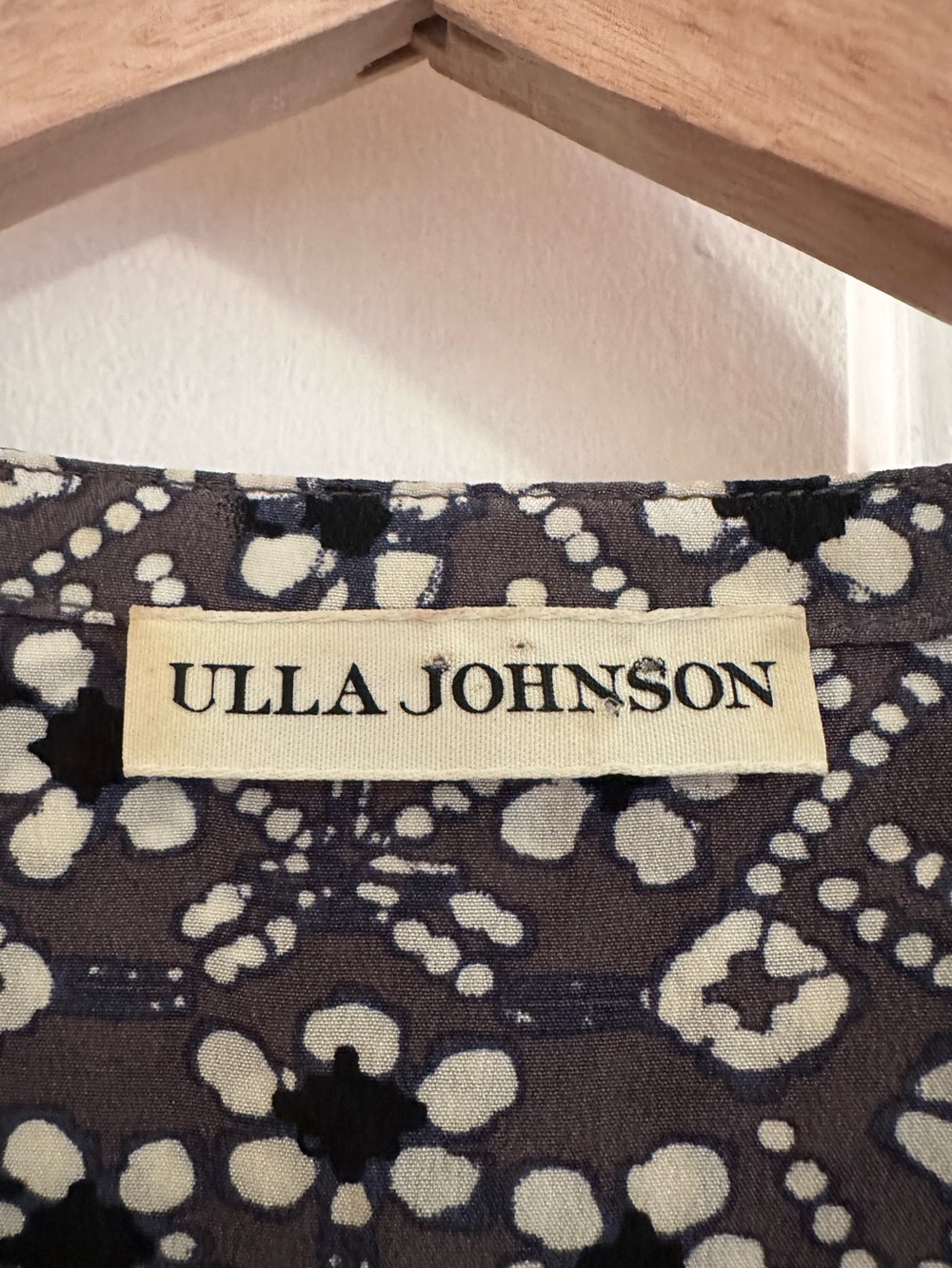 Ulla Johnson 100% Silk Ruffle Floral Dress Grey Blue White Size 10 - Picture 4 of 8
